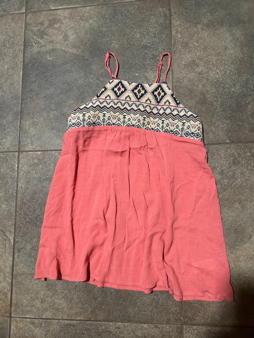 Woven Pattern Yoke Coral Tank Top